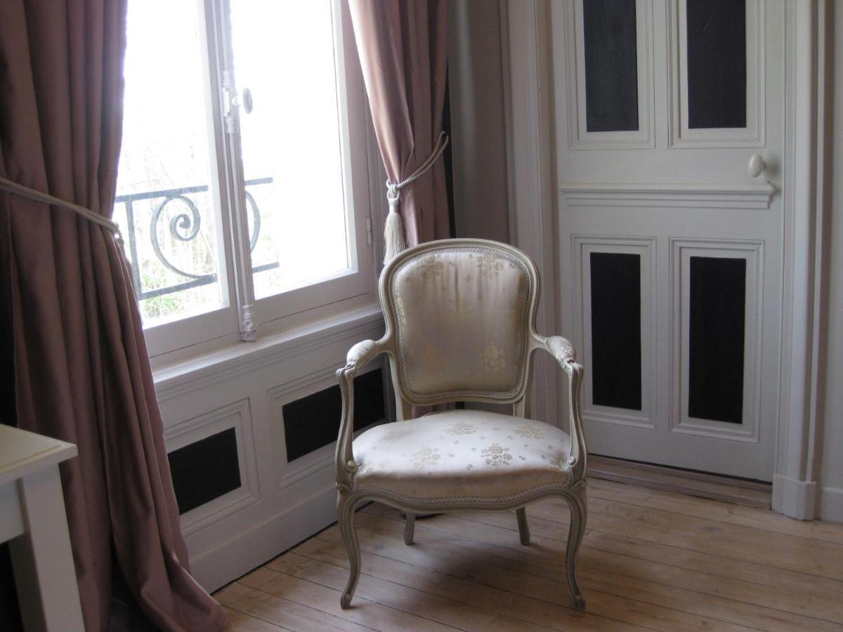 Chateau De Launay Méry-Corbon Szoba fotó